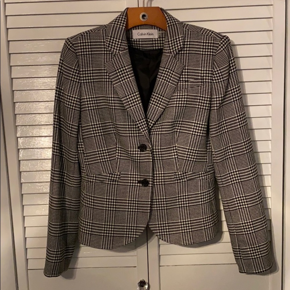 Houndstooth blazer